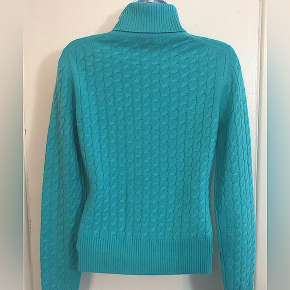 Geneva Cashmire Turquise Blue Turtleneck Sweater ,Cable Design. Woman’s Size S - Picture 3 of 9